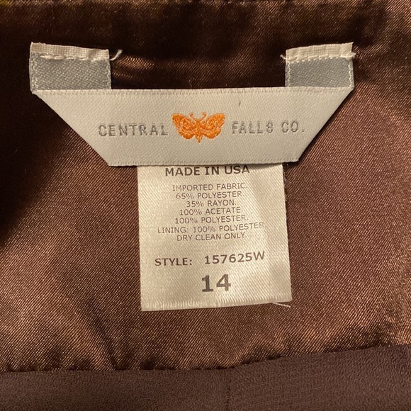 CENTRAL FALLS Co Ladies Skirt; Size 14; Beautiful for the holidays; NWOT. - Picture 4 of 5